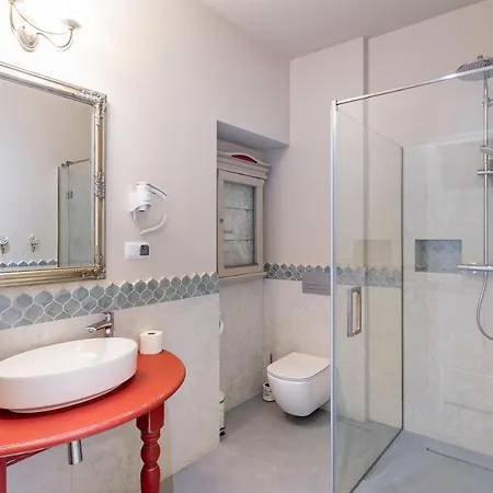 Apartment Zakatna 3*