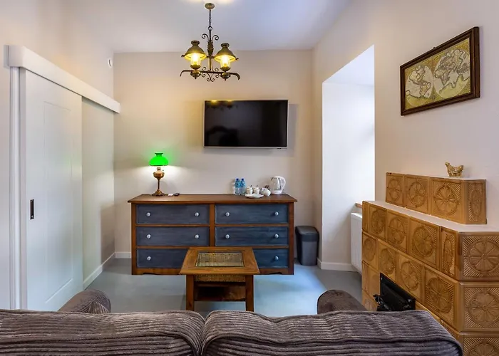 Zakatna 3* טארנאו